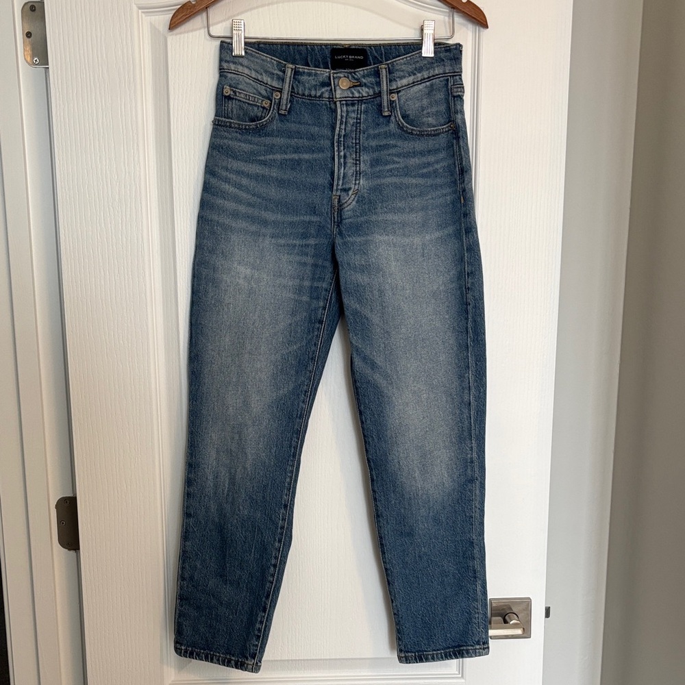 Lucky Brand Women's High Rise Drew Mom Jean Size 2/26